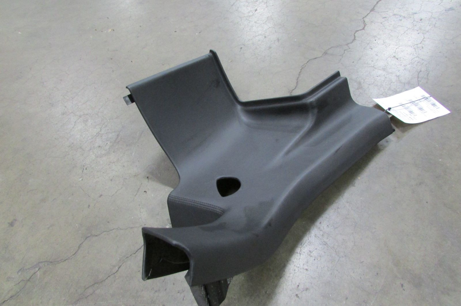 Lamborghini Gallardo LP560, LP550,  RH Upper B-Pillar Panel, Black, 408868418P