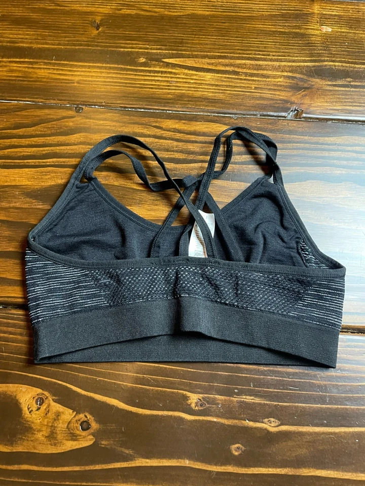 Sujetador New Balance, para mujer talla mediana, negro, sujetador deportivo, espalda sexy Foto 2 de 4