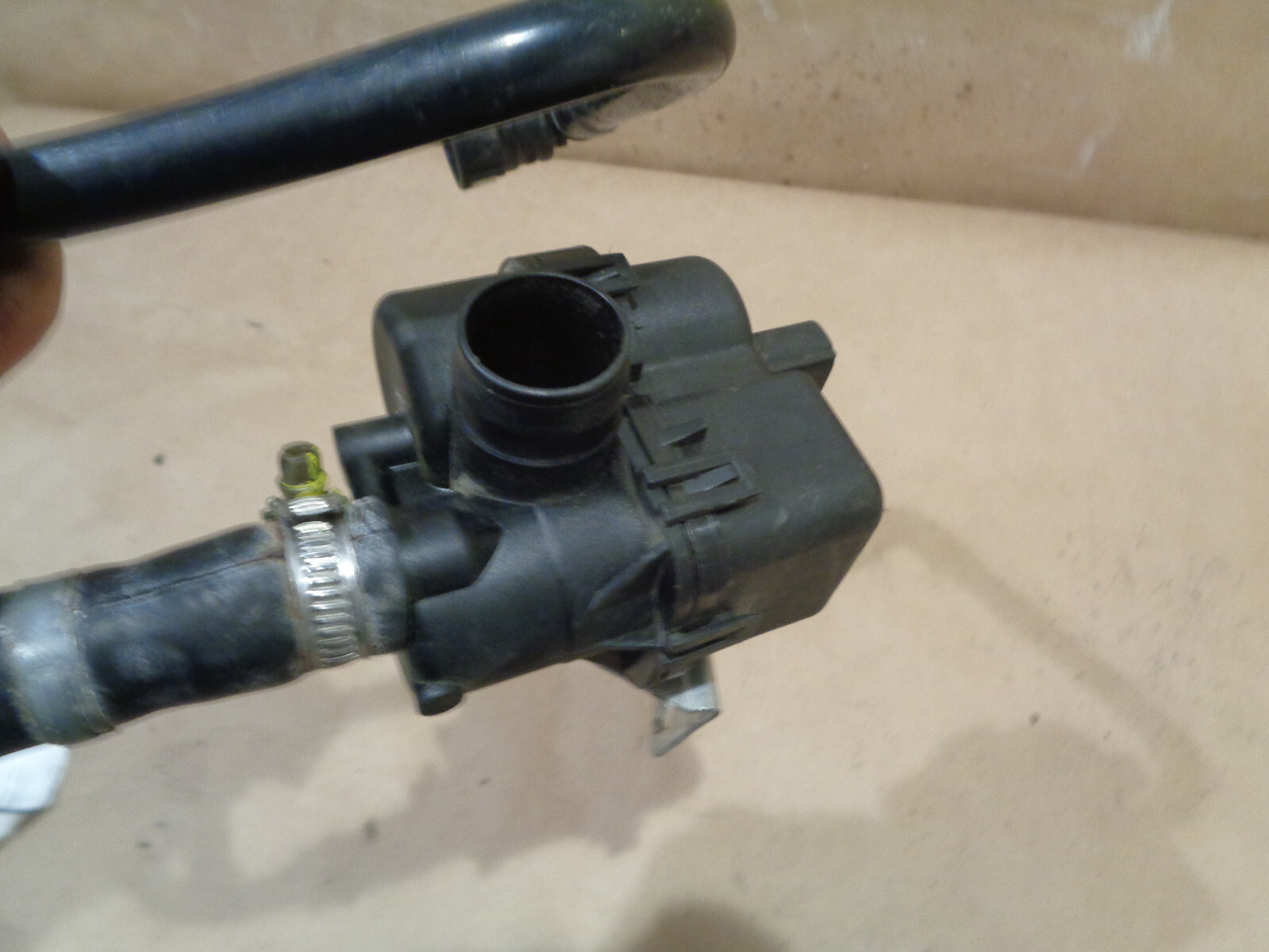 Maserati 4200 Coupe, Spyder - Diagnostic Pump - (USED) - P/N 185405