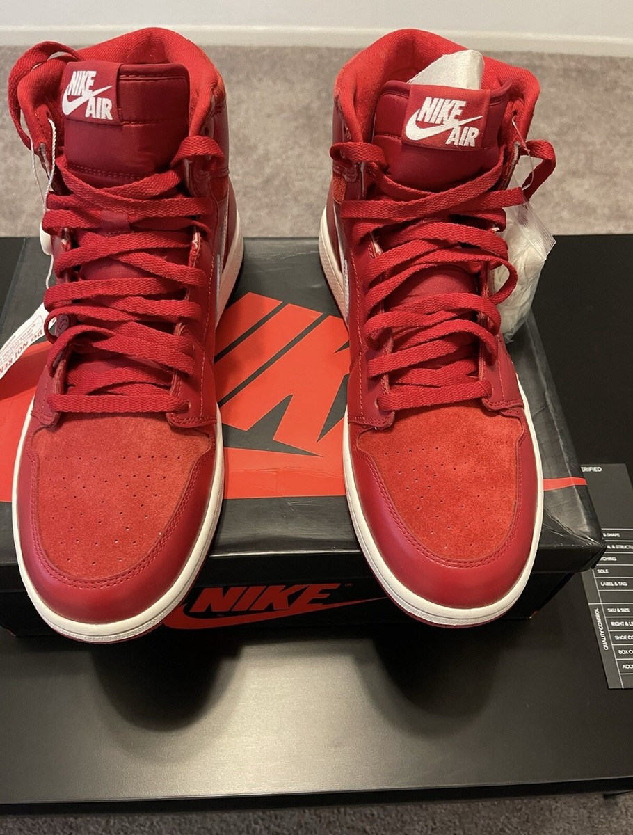 靴 NIKE AIR JORDAN 1 RETRO HI OG Gym Red Jordan 1 Retro V.1 Gym Red for Sale | Authenticity