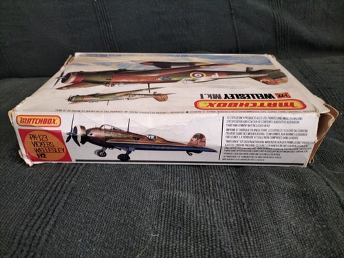 Vickers Wellesley Mk.I - Matchbox PK123. Box is damaged. Kit complete, unstarted - Foto 5 di 10