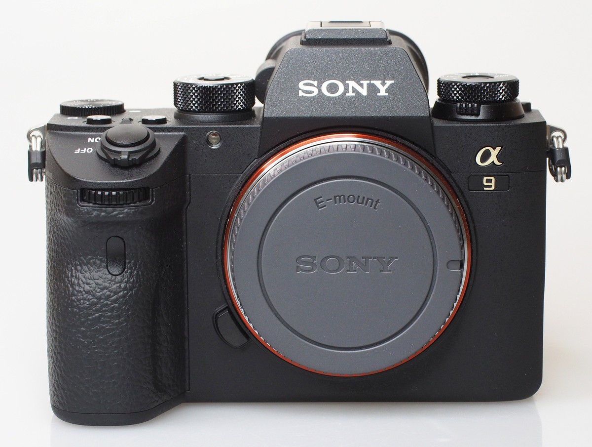 Sony Alpha a9 II Mirrorless Digital Camera Body ILCE9M2/B 7PC