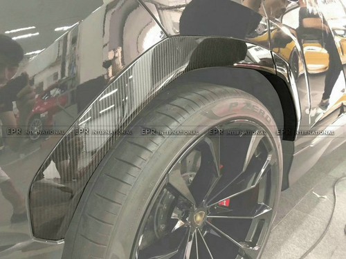 For Lamborghini Urus OE-Style Carbon Front & Rear Fender Wider Arch Flares Kits - Picture 3 of 6