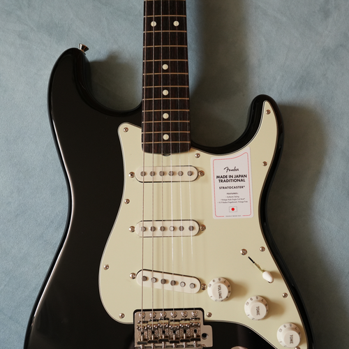 Fender Made in Japan Traditional 60s Stratocaster Rosewood Fingerboard Black - Foto 7 di 15