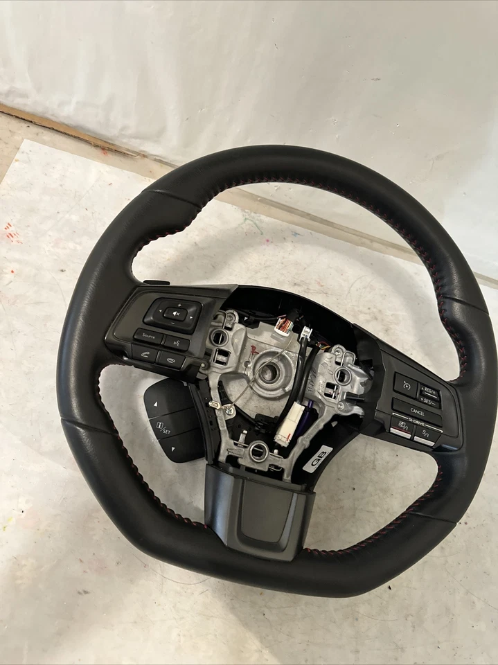 Subaru WRX 2019 volante cuero negro cambio de paleta punto rojo plano OEM Foto 4 de 4