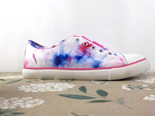 Falls Creek Factory Tie Dye Sneaker da bambina taglia 3 - Foto 3 di 10