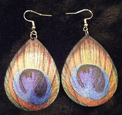 PEACOCK FEATHER TEARDROP EARRINGS DANGLE PAINTED ON METAL. ADORABLE & STUNNING!!