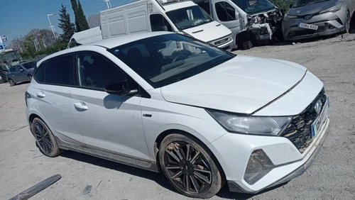 86570CO000 Renfort Pare-Choc Av le moins cher pour HYUNDAI I20 (BC3) ESSENCE 2023 7207325