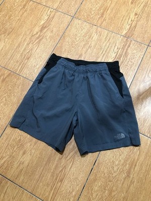 The NORTH FACE Herren M grau Wander Outdoor Shorts