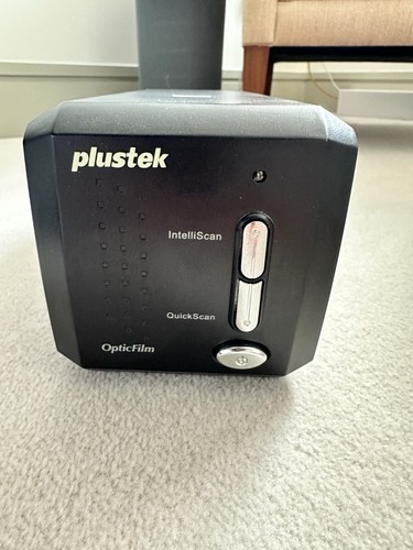 Plustek OpticFilm 8200i SE 35mm Film Scanner - Afbeelding 4 van 6