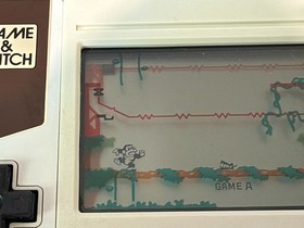 1983 Nintendo DONKEY KONG II Handheld Game & Watch JR-55 Multi Screen  Tested