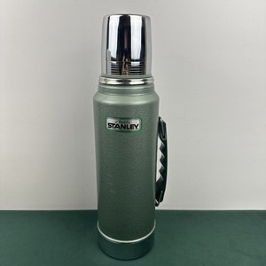 1984 Aladdin Stanley 1 Quart Green Steel Thermos Bottle Made in USA A-944DH