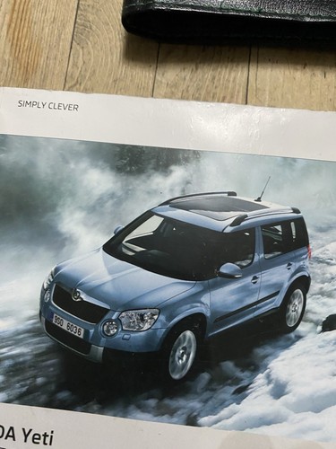 09-13 SKODA YETI OWNERS HANDBOOK MANUAL + NAVI & WALLET Print 2011 Ref17660 - Picture 4 of 20