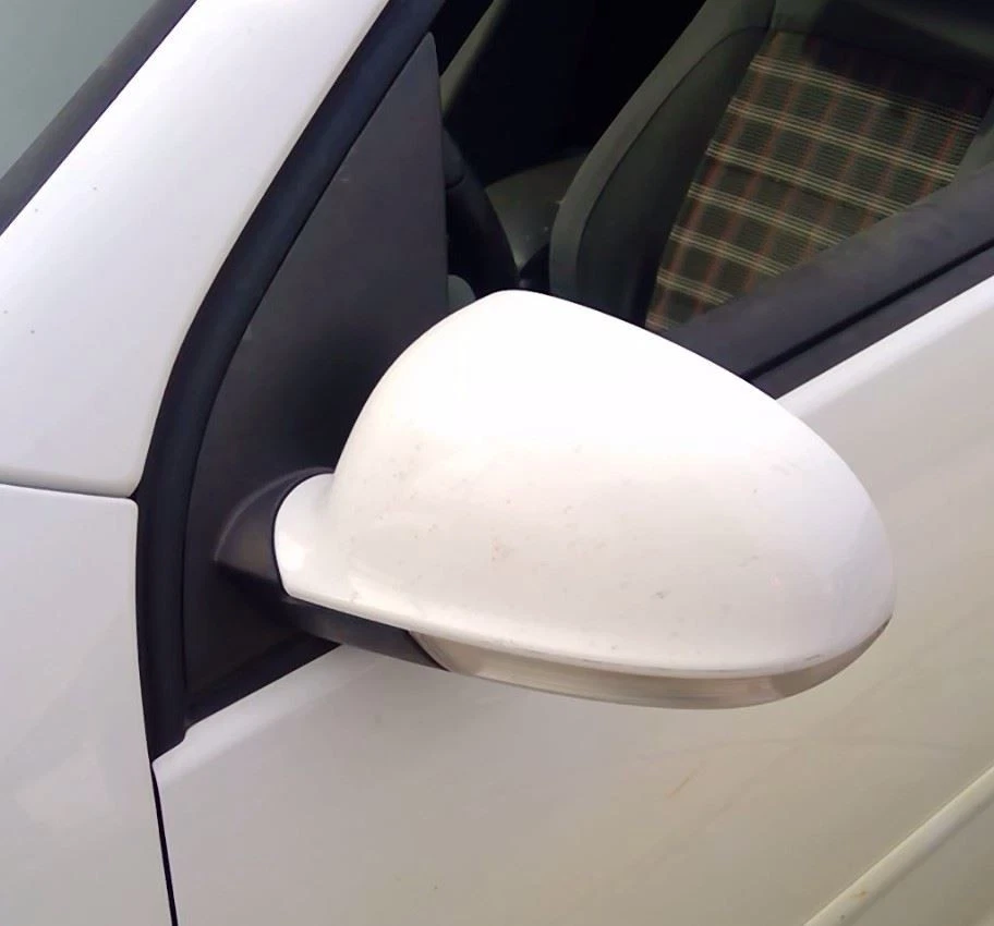 2008 2009 Volkswagen VW Golf GTI Driver LH Side View Mirror in B4 White | Heated - Image 2 of 4