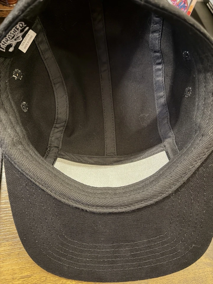 Sombrero ajustable negro Thrasher Mag Logo 5 paneles Foto 2 de 2