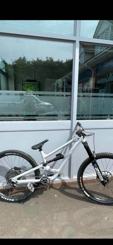 Yt Capra Core 1 2023