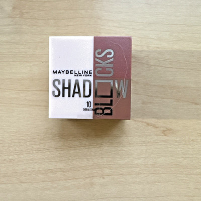 Maybelline New York Shadow Blocks Stacked Eyeshadow Trio #10 82nd & Park Ave