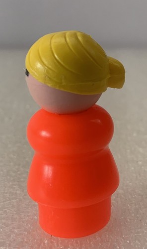 Mujer/mamá Fisher Price Little People vintage: naranja, cola de caballo rubia - Imagen 2 de 4