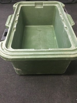 CAMBRO Camcarrier Food Storage Pan Container Carrier UPCS180 8'' Deep # 3  No Lid
