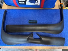 NEW GENUINE FORD MK1 MONDEO REAR BUMPER LOWER SKIRT SPATS LH & RH NOS