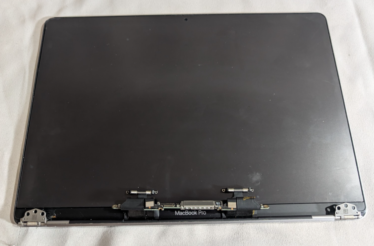 Apple MacBook Pro 13