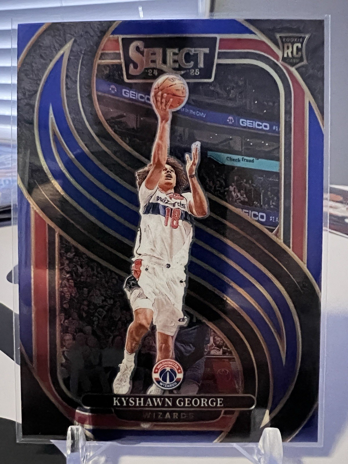 2024-25 Panini Select - Premier Level Kyshawn George #177 Blue Prizm (RC)