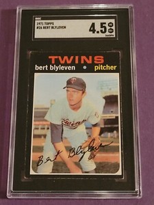1971 Topps #26 Bert Blyleven HOF Rookie SGC 4.5 Minnesota Twins