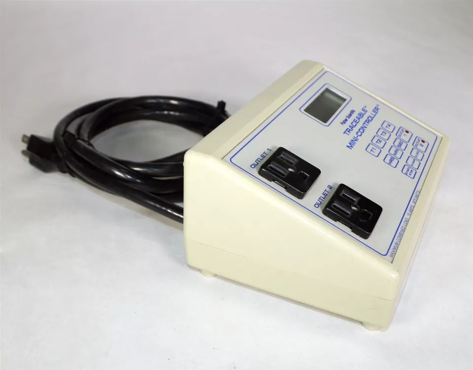 Nice Used Fisher Scientific 15A 1875W Traceable Digital Mini Controller I11 - Image 3 of 4