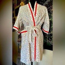 VTG 60 s/70 s Berkleigh Juniors mini Hearts Robe 50/50 Poly/Cotton. USA.