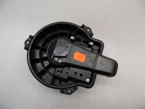 Toyota Prius C IV Gebläsemotor Motor Heizungsgebläse Heating Fan 87103-52210 - Picture 5 of 6