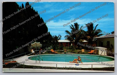 Postcard 1956 Weigel's Motel Biscayne Blvd North Miami Florida swimming pool