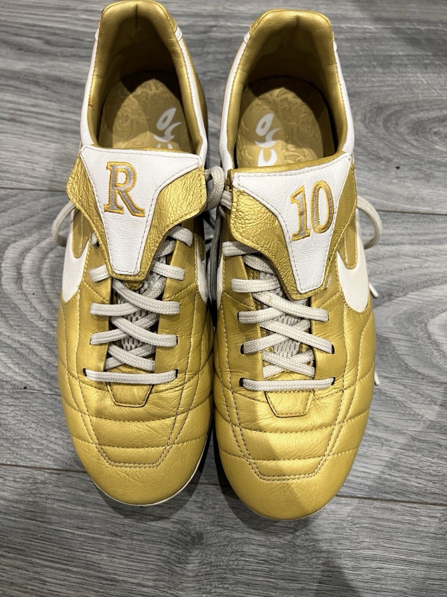 Nike Tiempo Air Legend R10 Ronaldinho football boots size 8 Uk