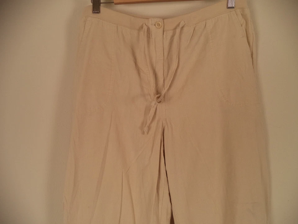 Womens Beige First Issue Casual Pants. 14. 100% Cotton. Inseam 30. - Image 2 of 4