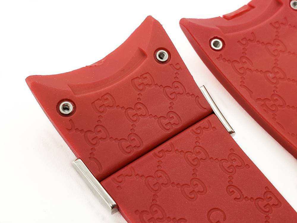 Original Gucci 114-2 Red Rubber 26mm Replacement Band with Gucci