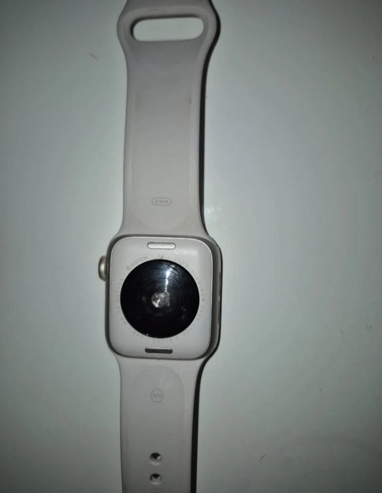Apple Watch SE (2nd generation), foto 3 di 5