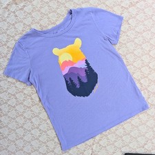 VGUC Eddie Bauer purple tee with sunset bear ...