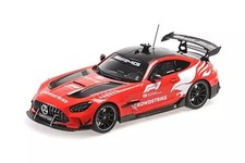 PMA 1/18 Mercedes-AMG GT Black Series Formula 1 Safety Car 2022 MINICHAMPS