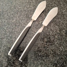 2 Mar-Crest Ebony Elegance Atomic Starburst MCM Japan Stainless Butter Knives