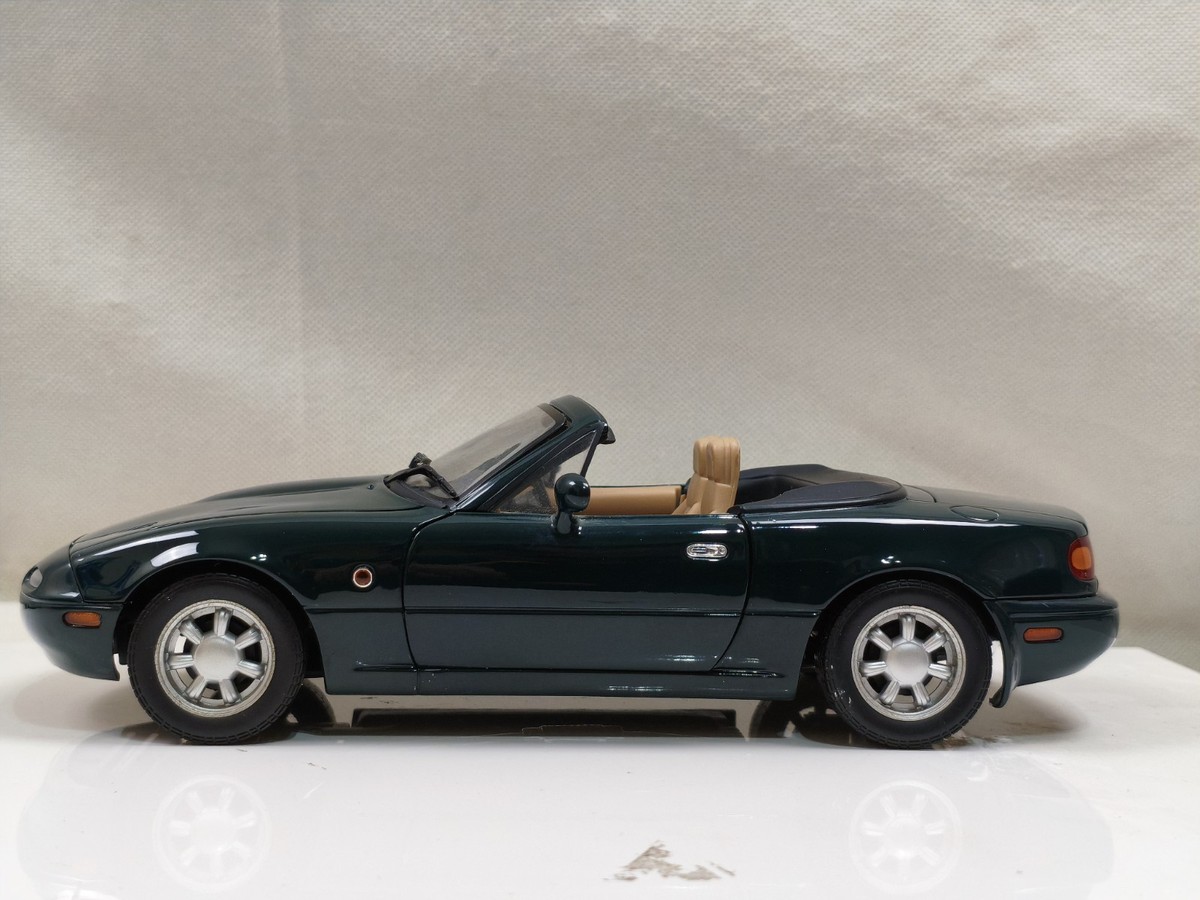 Gate 1/18 Mazda Mx5 Miata Eunos Roadster JDM Scale Model Car Neo