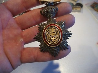 LOT MEDAILLE MILITAIRE OU CIVIL A IDENTIFIER 2