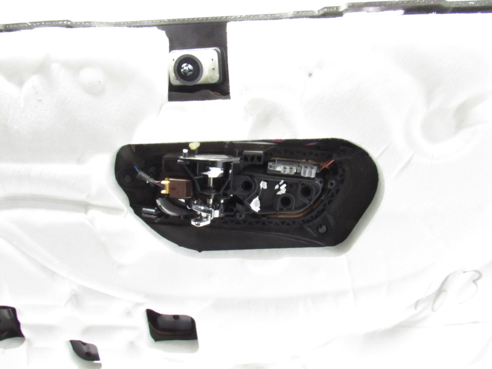 10-20 Bentley Mulsanne 2012 Front Right Passenger Door Cover Trim Panel ;@1