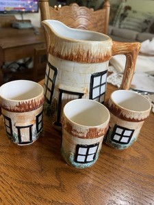 Vtg 1930s Cottage House Pitcher And Ceramic Glasses, 