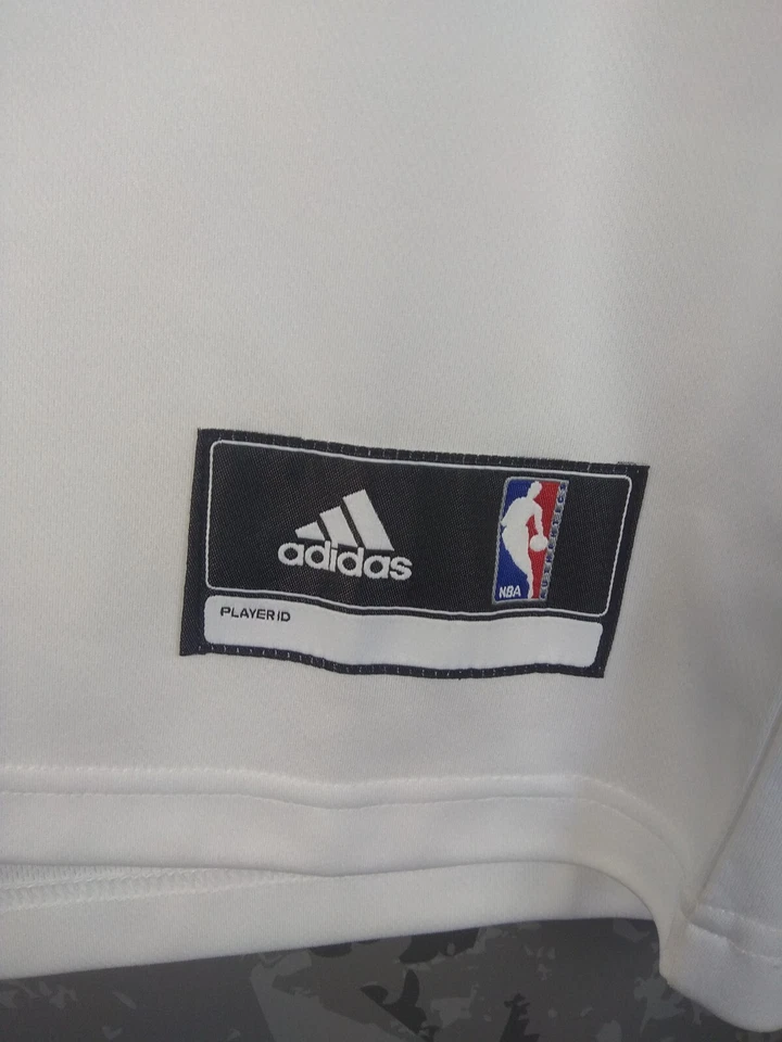 Camiseta Derrick Rose Chicago Bulls NBA Baloncesto Camisa Blanca Adidas Hombres S ig93 Foto 4 de 4