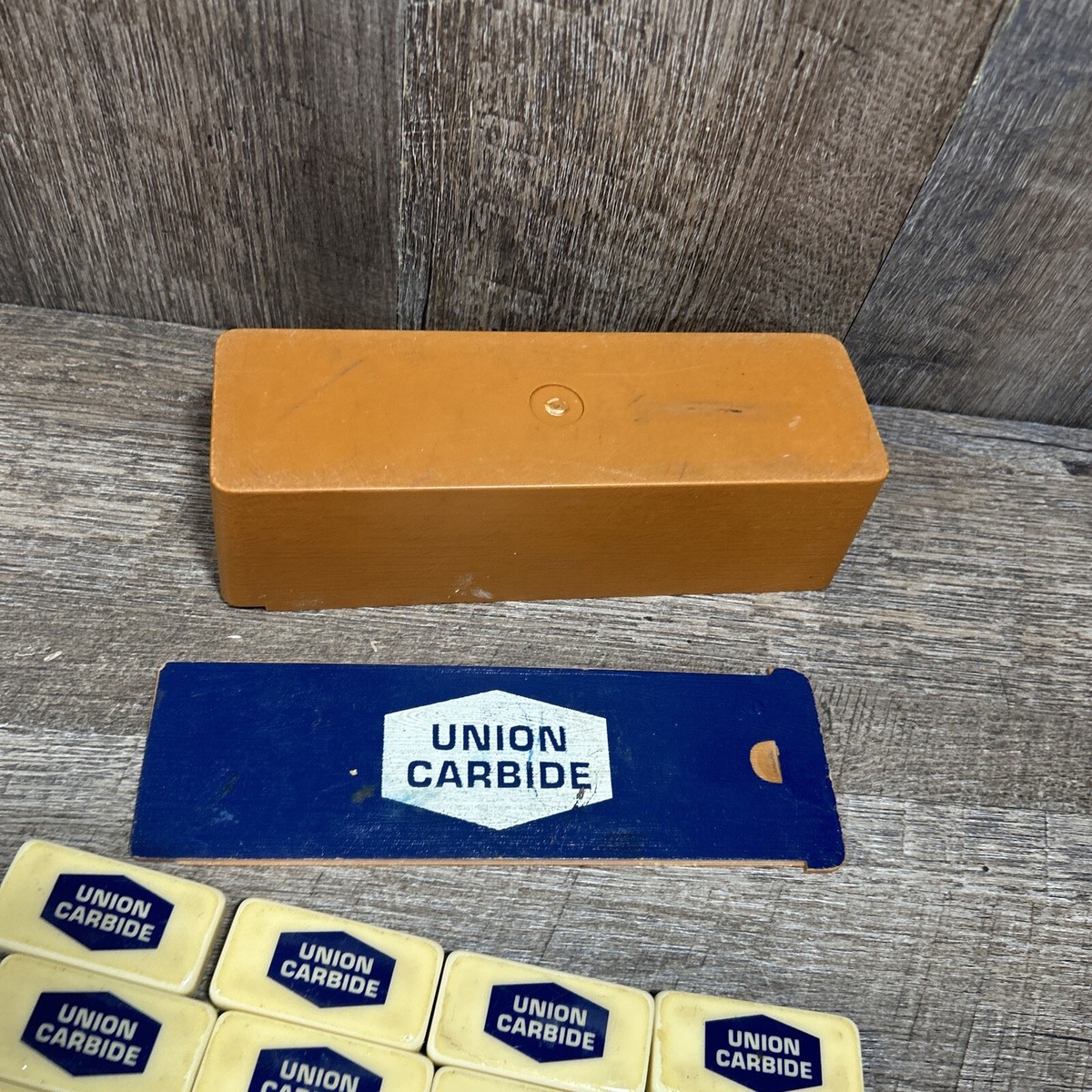 Union Carbide Dominoes W/ Plastic Case | eBay
