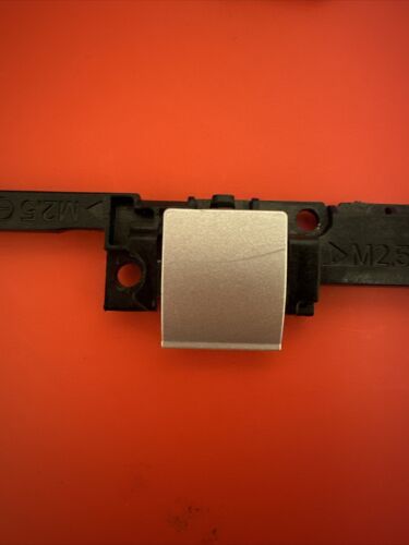 Genuine HP ELITEBOOK 830 G5 G6 LAPTOP RJ-45 Network Bracket - Picture 3 of 4