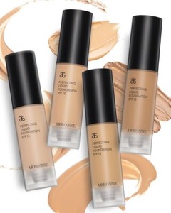 perfecting liquid foundation