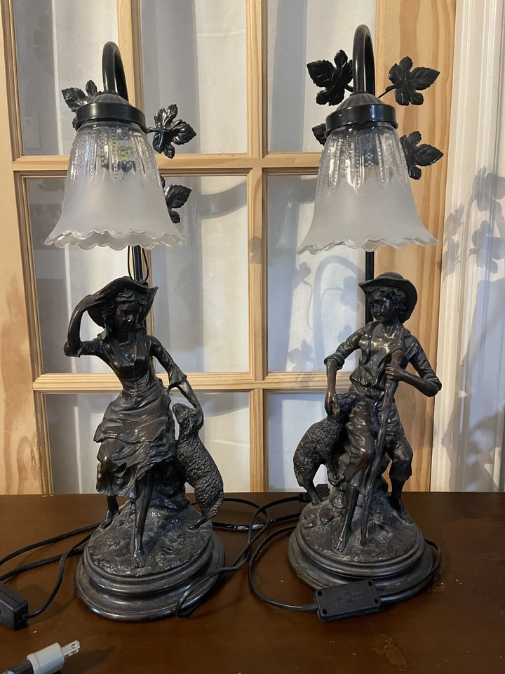 Juego De Lámparas De Bronce Mario Pegoraro - Pastor Niño Y Niña con Estatuilla Oveja Foto 2 de 4