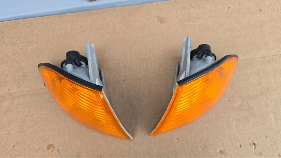 BMW Serie 3 323i 328i E46 1999 2000 2001 sedán juego de señales de giro derecha e izquierda Foto 2 de 4