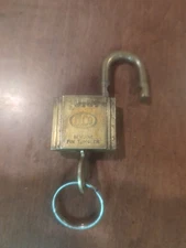Vintage Old Independent Lock Company ILCO Padlock Lock With Key
