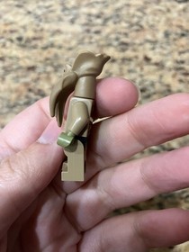 LEGO Star Wars Poggle the Lesser Minifigure sw0474 - 75017 Duel on Geonosis